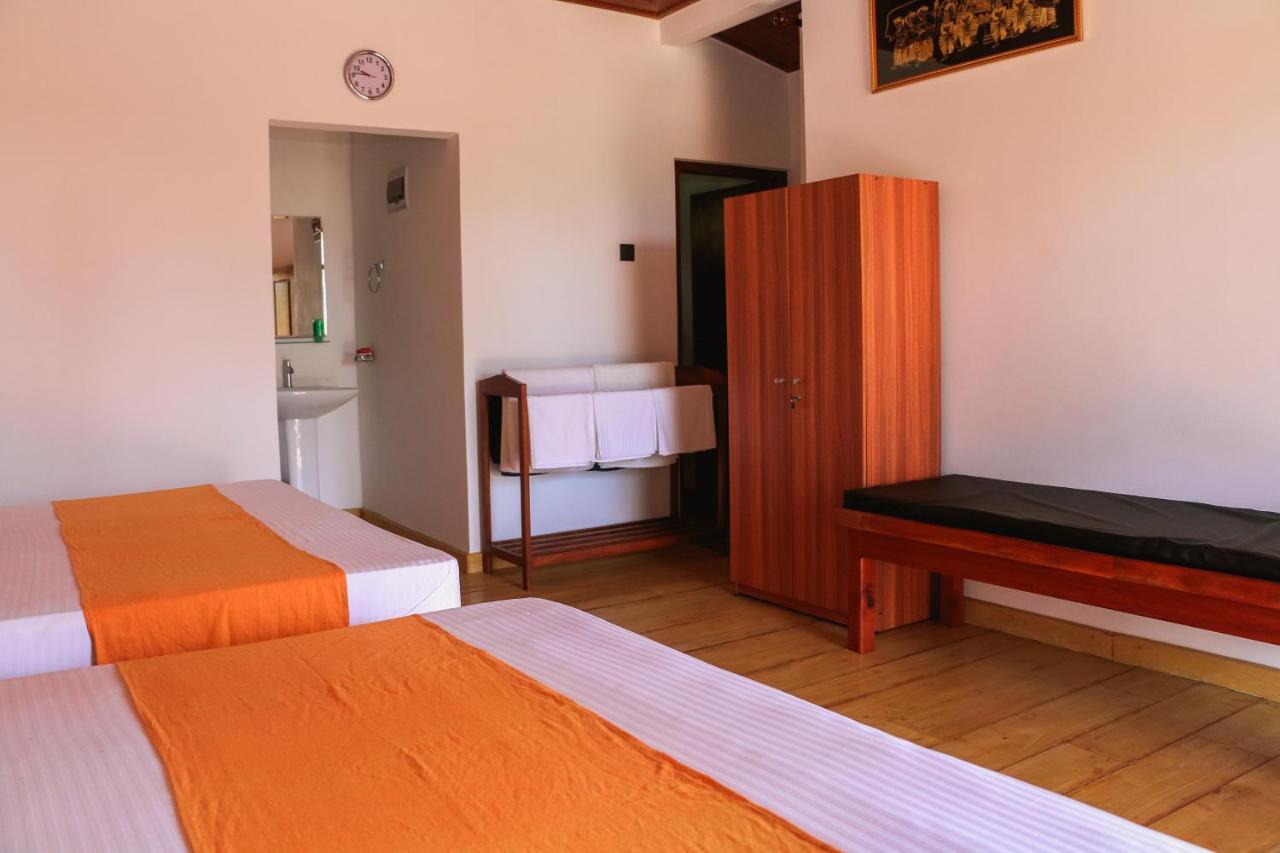 Anb Surf View Hotel Tangalle Luaran gambar