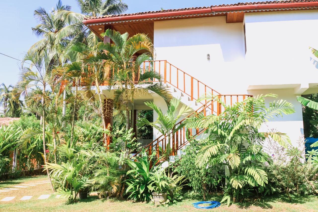 Anb Surf View Hotel Tangalle Luaran gambar