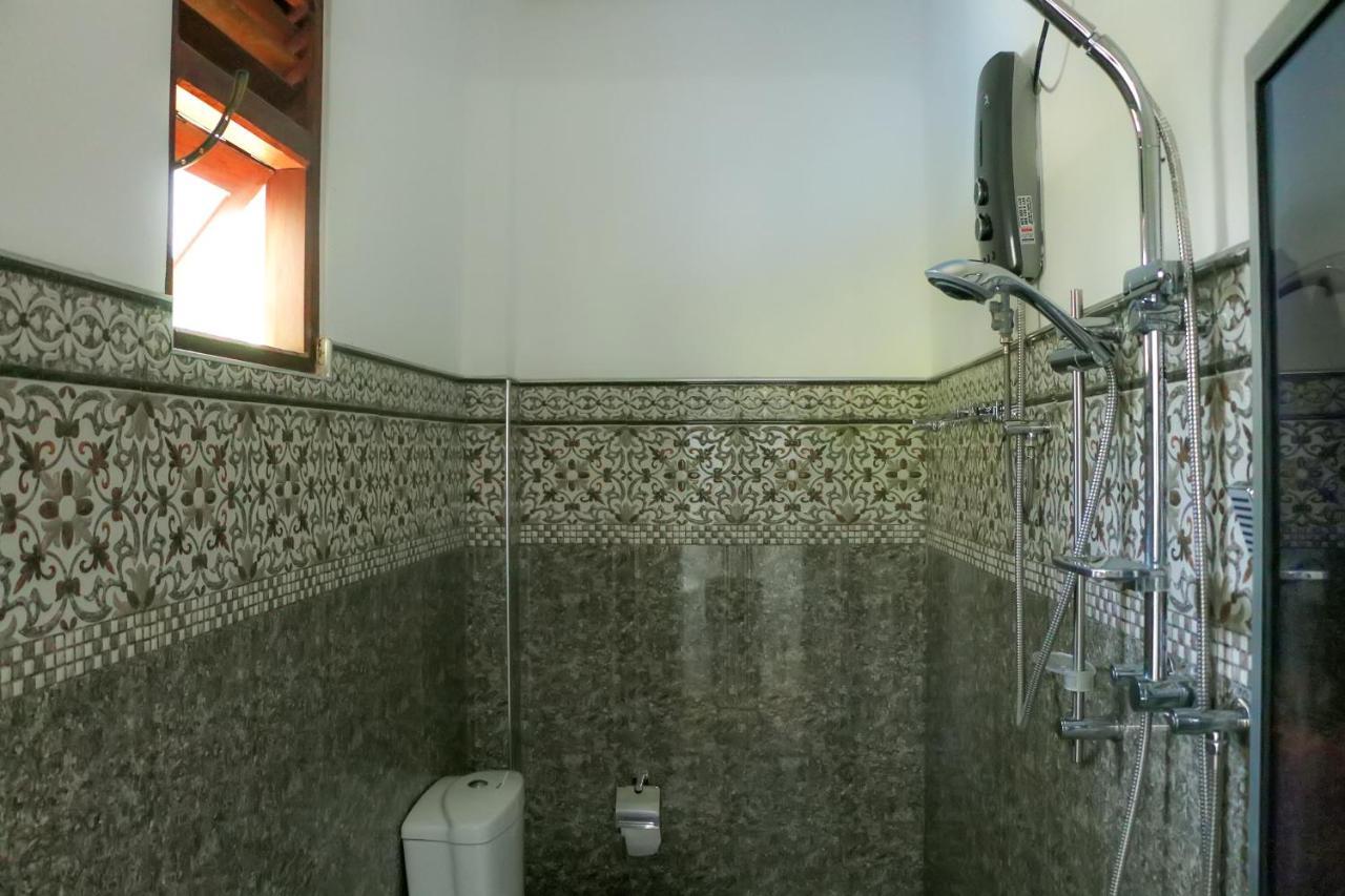 Anb Surf View Hotel Tangalle Luaran gambar