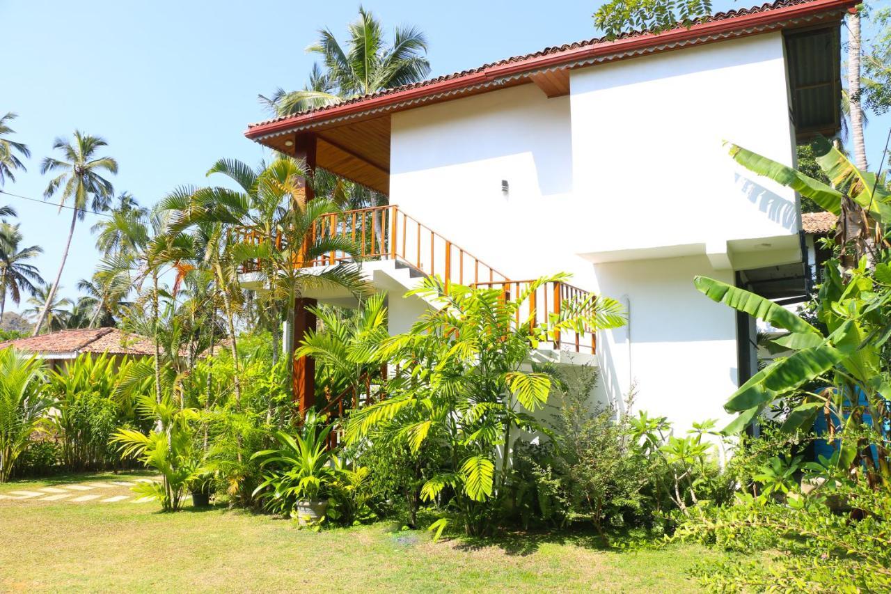 Anb Surf View Hotel Tangalle Luaran gambar